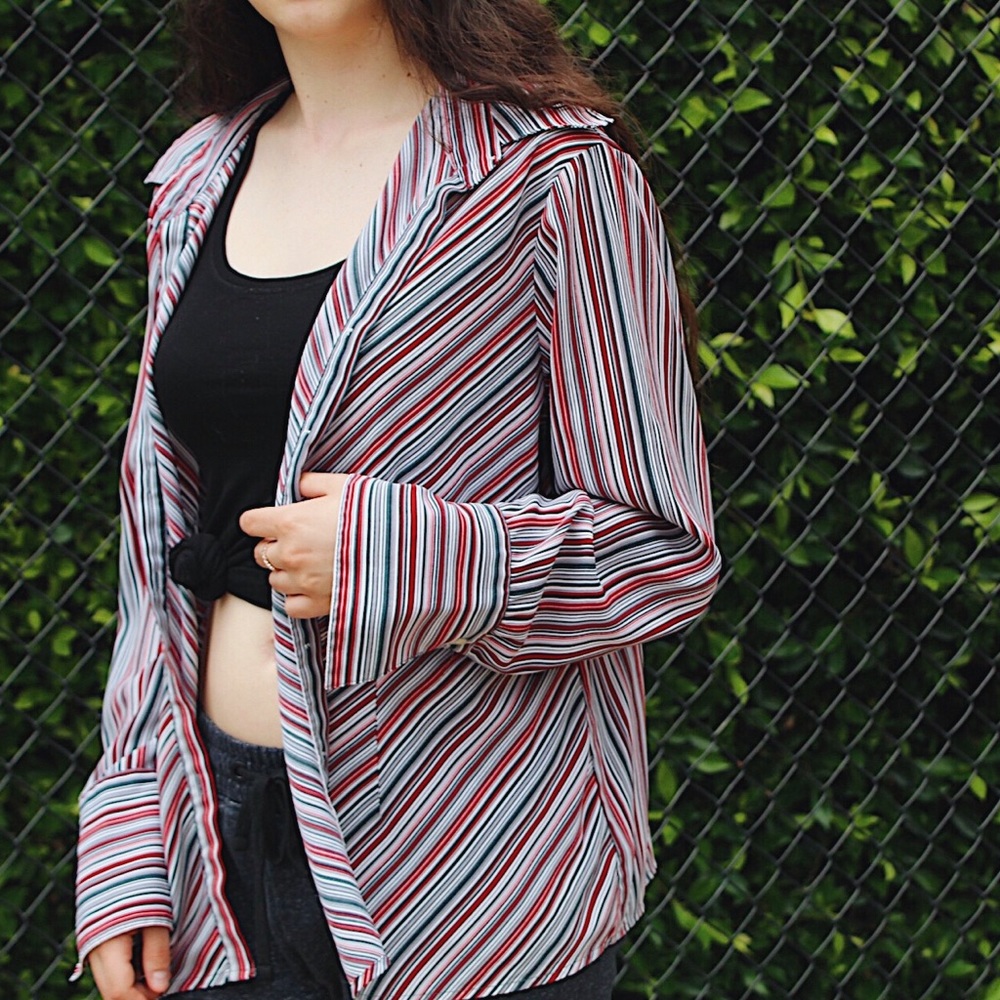THRIFTED STRIPED STYLE